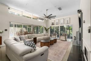 4551 1ST AVENUE, GAINESVILLE, FL 32607 - MLS#MFRO6393331