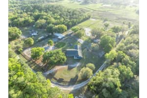 1350 Arapaho Trl, GENEVA 1350 Arapaho Trl, GENEVA