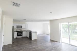 664 HILLVIEW LOOP, HAINES CITY, FL 33844 Sold 05/07/26