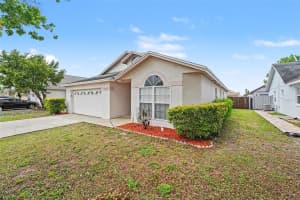 204 KINGSHILL COURT, WINTER HAVEN, FL 33884 - MLS#MFRO6393480