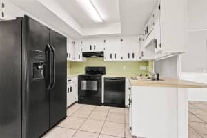 196 DURRELL CIRCLE, WINTER HAVEN, FL 33884 - MLS#MFRO6393488