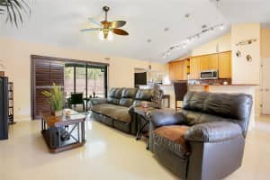 5293 AEOLUS WAY, ORLANDO, FL 32808 - MLS#MFRO6393515