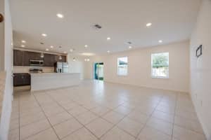 900 BOCAVISTA COURT, DAVENPORT, FL 33896 - MLS#MFRO6393530