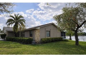 2415 GEM MARY COURT, ORLANDO, FL 32806 Sold 04/17/26