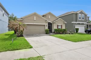 1134 WHITE WATER BAY DRIVE, GROVELAND, FL 34736 - MLS#MFRO6393558