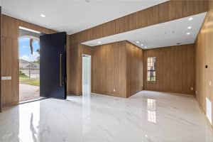 812 JOHNS POINT DRIVE, OAKLAND, FL 34787 - MLS#MFRO6393574