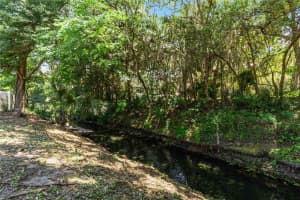 332 HARBOUR ISLAND ROAD, ORLANDO, FL 32809 - MLS#MFRO6393576