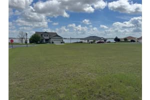 285 CALADIUM AVENUE, LAKE ALFRED, FL 33850 - MLS#MFRO6393600