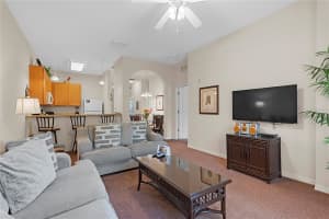 806 GRAN BAHAMA BOULEVARD, DAVENPORT, FL 33897 - MLS#MFRO6393623