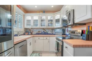 535 HENDRICKS ISLE, FORT LAUDERDALE, FL 33301 - MLS#MFRO6393701