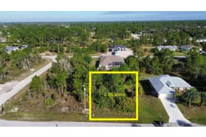 1015 CRESTHAVEN STREET, LEHIGH ACRES, FL 33974 - MLS#MFRO6393762