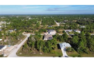 1015 CRESTHAVEN STREET, LEHIGH ACRES, FL 33974 - MLS#MFRO6393762