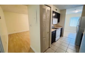 7504 NEEDLE LEAF PLACE, TAMPA, FL 33617 - MLS#MFRO6393917