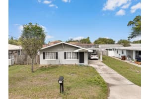 885 9TH STREET, EAGLE LAKE, FL 33839 - MLS#MFRO6393920