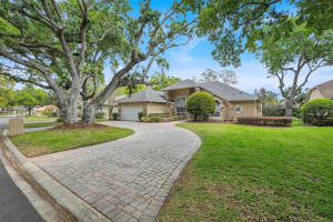 7733 APPLE TREE CIRCLE, ORLANDO, FL 32819 - MLS#MFRO6393929