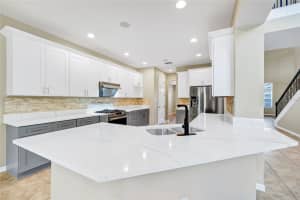 15558 SANDFIELD LOOP, WINTER GARDEN, FL 34787 - MLS#MFRO6393987