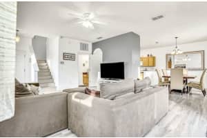 540 SANDY RIDGE DRIVE, DAVENPORT, FL 33896 - MLS#MFRO6394005