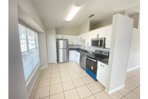 312 SAN GABRIEL STREET, WINTER SPRINGS, FL 32708 - MLS#MFRO6394069
