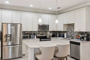 9938 EAGLE CREEK CENTER BOULEVARD, ORLANDO, FL 32832 - MLS#MFRO6394138