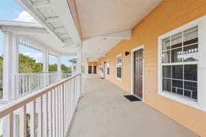 915 NEW PROVIDENCE #303, DAVENPORT, FL 33897 - MLS#MFRO6394140