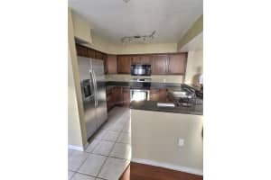 13803 FAIRWAY ISLAND DRIVE, ORLANDO, FL 32837 - MLS#MFRO6394163