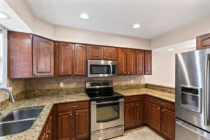 940 DOUGLAS AVE ## 201, ALTAMONTE SPRINGS, FL 32714 - MLS#MFRO6394178
