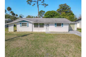 6 Fairway Cir, NEW SMYRNA BEACH