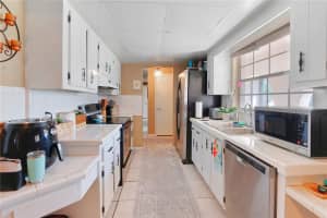 412 MAJORCA AVENUE, ALTAMONTE SPRINGS, FL 32714 - MLS#MFRO6394321