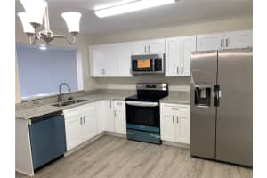 12352 FOX HOUND COURT, ORLANDO, FL 32826 - MLS#MFRO6394419