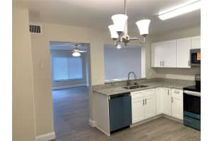 12352 FOX HOUND COURT, ORLANDO, FL 32826 - MLS#MFRO6394419