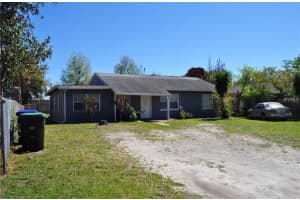 687 Walkup Dr, ORLANDO