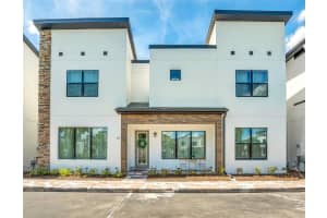 407 Villa Domani Way, DAVENPORT
