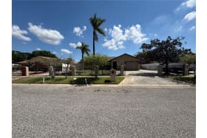 1833 MATTERHORN DRIVE, ORLANDO, FL 32818 - MLS#MFRO6394538