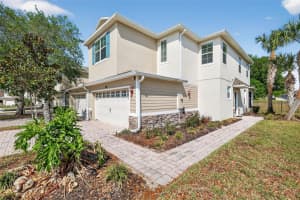 1323 Priory Cir, WINTER GARDEN