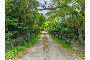 2200 RETREAT ROAD, GENEVA, FL 32732 - MLS#MFRO6394590