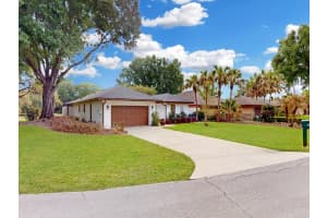 1 ABBEY COURT, HAINES CITY, FL 33844 - MLS#MFRO6394641