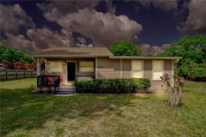 1618 COLETTA DRIVE, ORLANDO, FL 32807 - MLS#MFRO6394653