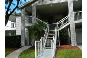 2593 Grassy Point Dr #205, LAKE MARY
