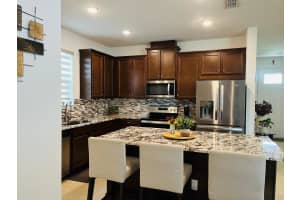 8565 LAMPPOST LANE, ORLANDO, FL 32832 - MLS#MFRO6394662