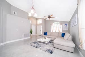207 LANGHAM DRIVE, DAVENPORT, FL 33897 - MLS#MFRO6394672