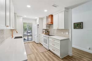 60 SHEOAH BOULEVARD, WINTER SPRINGS, FL 32708 - MLS#MFRO6394692