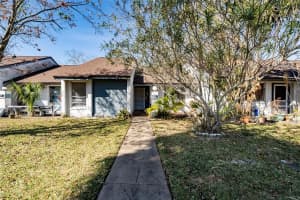 126 DAHLIA VILLAGE CIRCLE, ORLANDO, FL 32807 - MLS#MFRO6394708