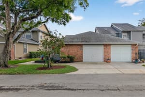 630 MAPLE OAK CIRCLE, ALTAMONTE SPRINGS, FL 32701 - MLS#MFRO6394711