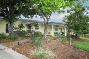 102 PINEVIEW CIRCLE, ALTAMONTE SPRINGS, FL 32714 - MLS#MFRO6394715