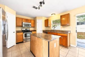 274 CURTIS AVENUE, GROVELAND, FL 34736 - MLS#MFRO6394766