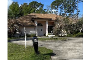 11 Westchester Ln, PALM COAST
