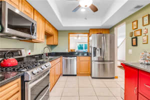 702 GLASGOW COURT, WINTER SPRINGS, FL 32708 - MLS#MFRO6394959