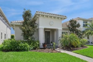 10248 BEECHWOOD LANE, ORLANDO, FL 32832 - MLS#MFRO6394972