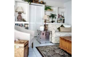 722 S BLVD OF THE PRESIDENTS #201, SARASOTA, FL 34236 - MLS#MFRO6394979