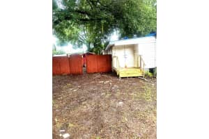 835 27TH STREET, WINTER HAVEN, FL 33881 - MLS#MFRO6394996